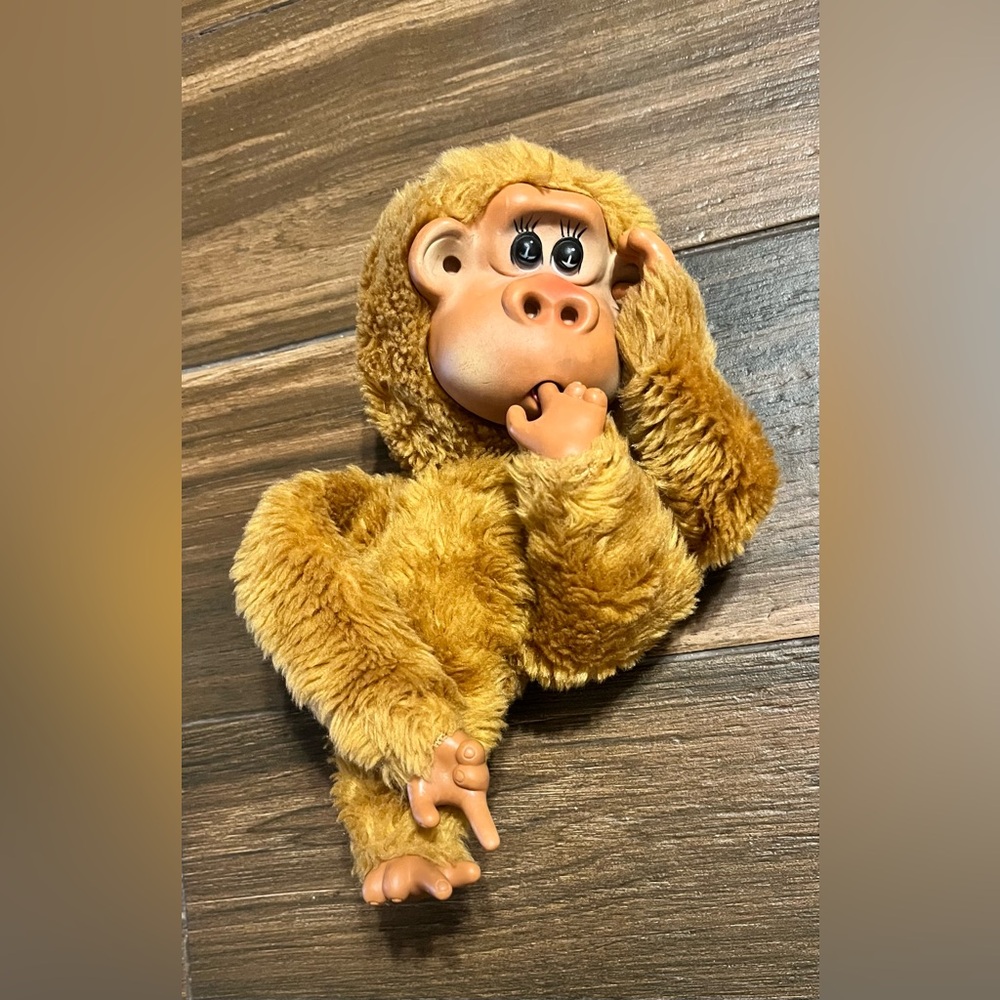 Vintage Russ Berrie & CO‎ Rutherford III Thumb Sucking Plush Monkey - Picture 3 of 9